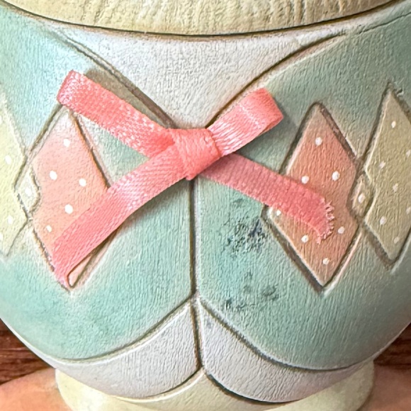 Easter Egg Chick Trinket Box - Picture 4 of 12